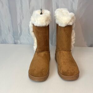 Cozy Tan Boots with Faux Fur Lining  v2255